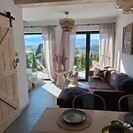 Ponad Gorami Шале