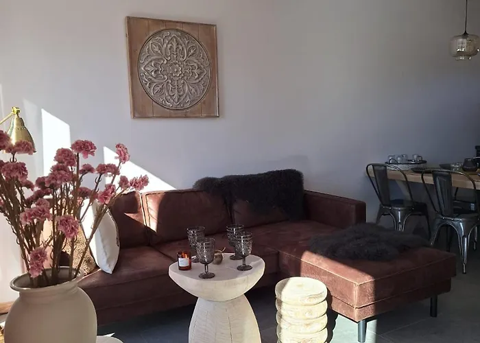 Ponad Górami Domek alpejski *